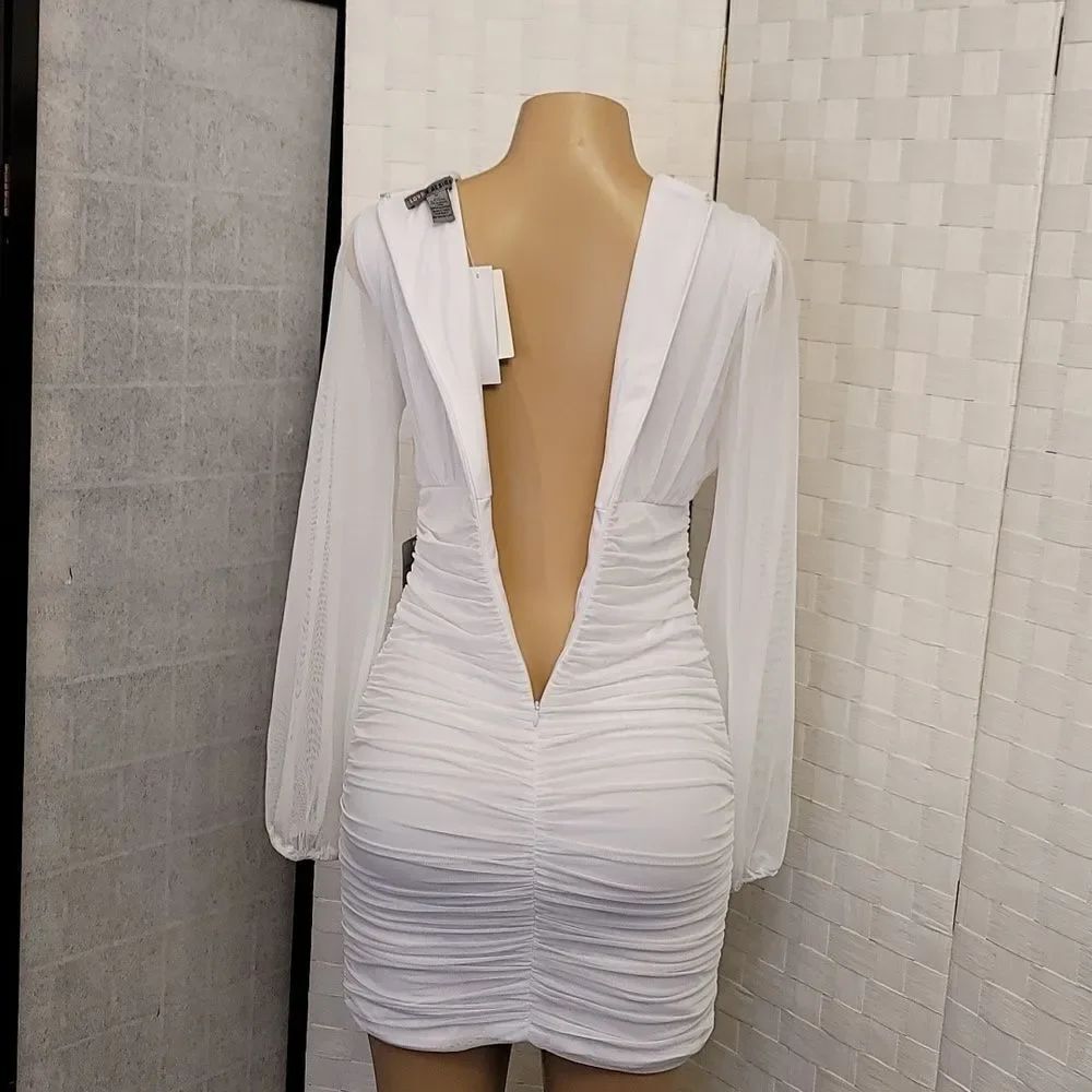 BRAND NEW LOVE X DESIGN RUCHED BODYCON LONG SLEEVE V NECK MINI  COCKTAIL… - Picture 6 of 14